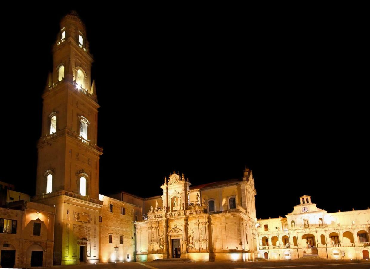 Salotto Dei Baroni * Lecce