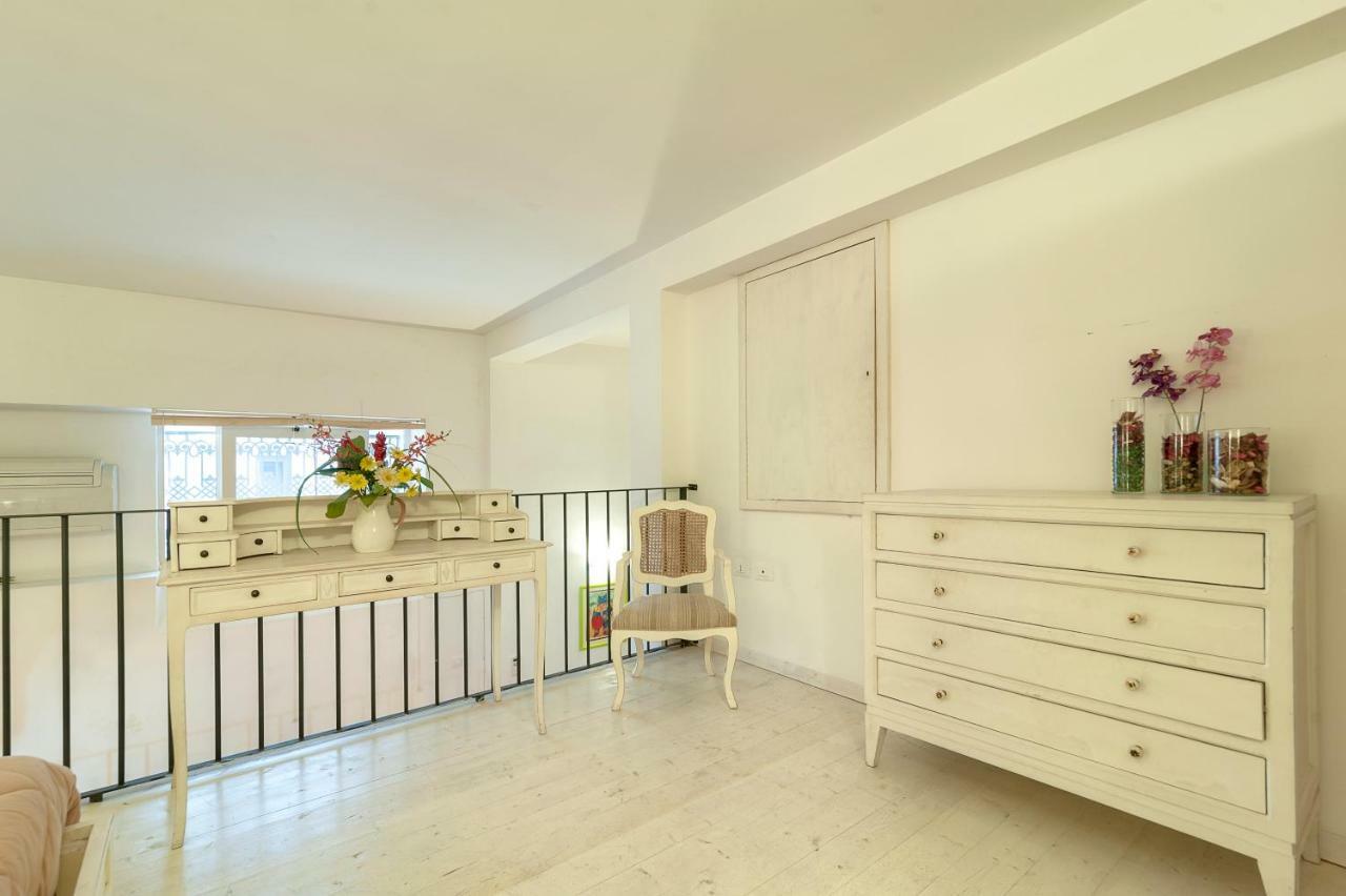 Salotto Dei Baroni Apartment *